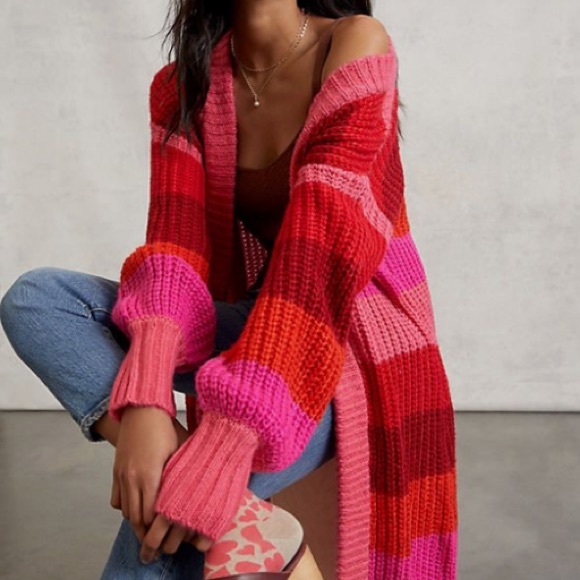 ✨ MYSTERY BUNDLE ✨ - Picture 3 of 8